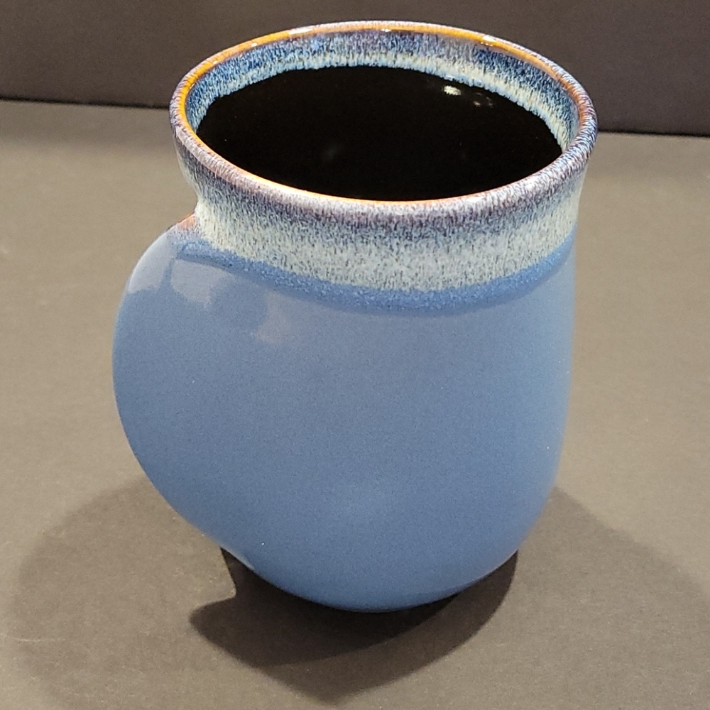 Selamica Blue Porcelain 18oz left-handed mug